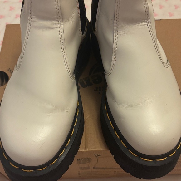 Dr martens White Leather Chelsea Boots - Picture 8 of 9